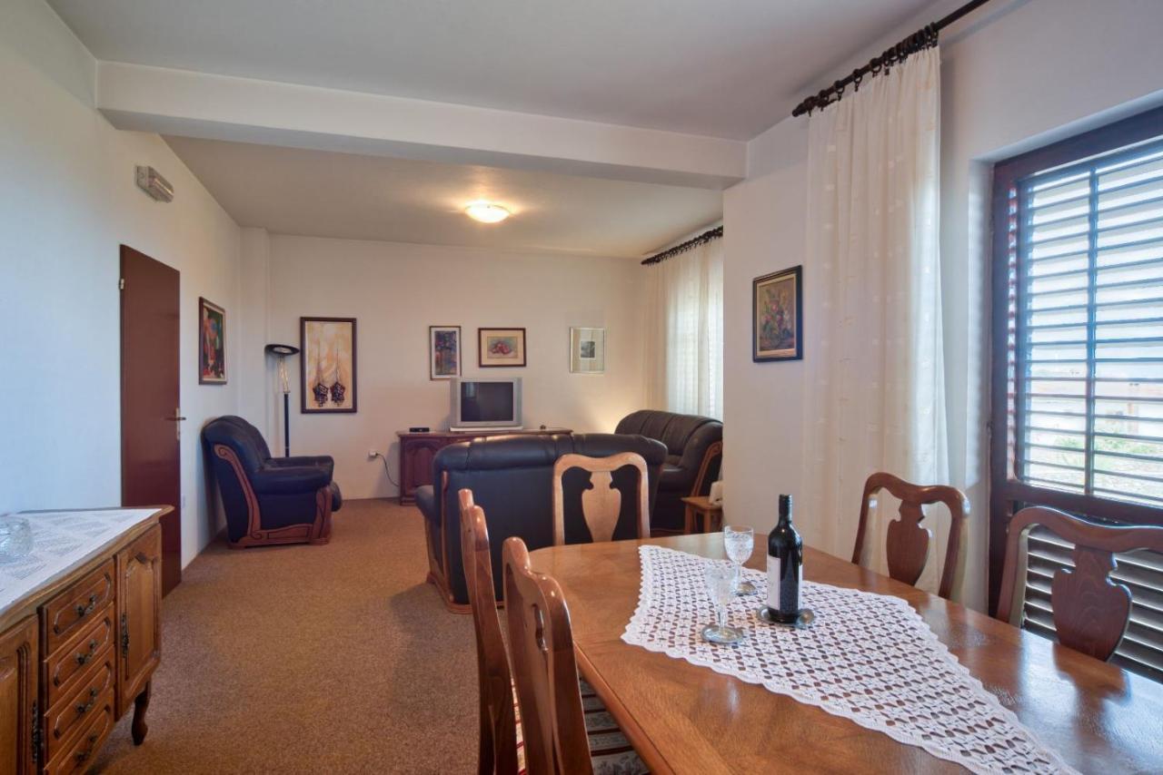 Bor - The Entire Home With Sea View Ulcinj Bagian luar foto